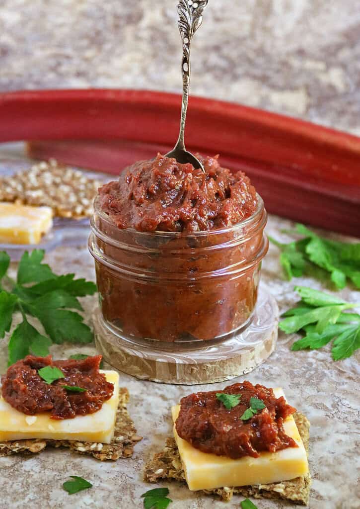 The best rhubarb chutney recipe