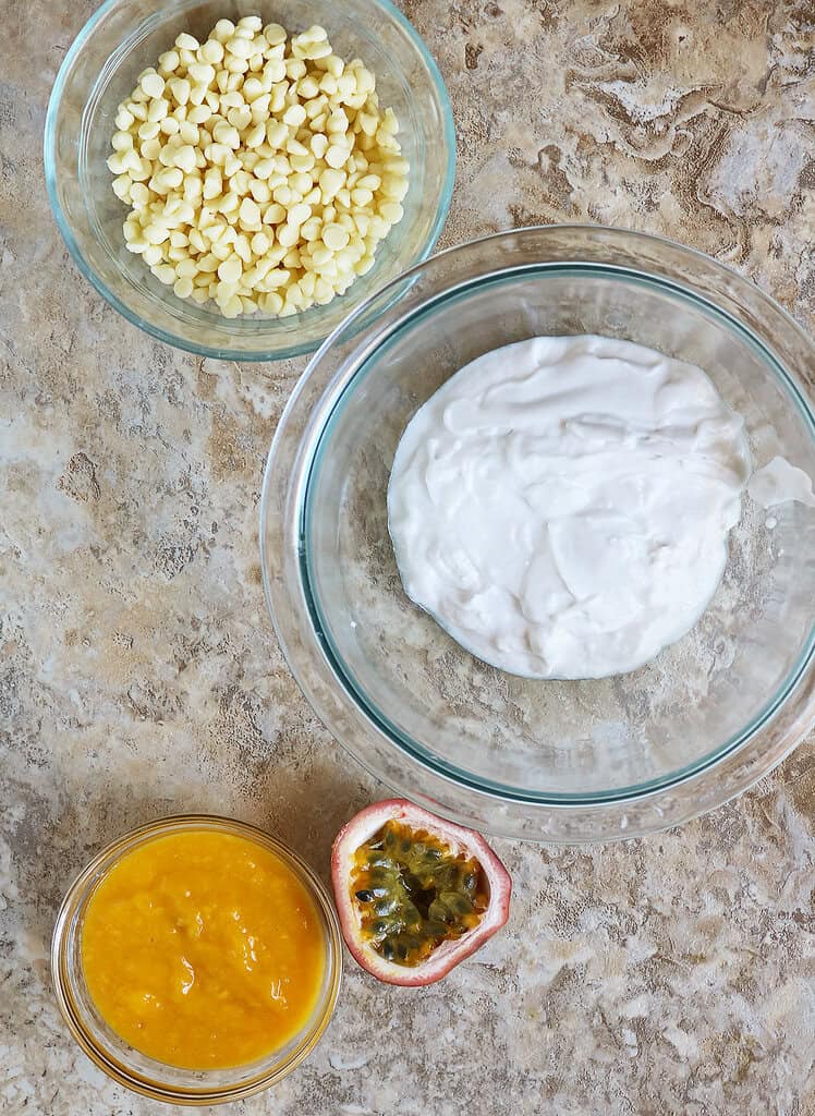 the 4 ingredients that are the star of this easy mousse