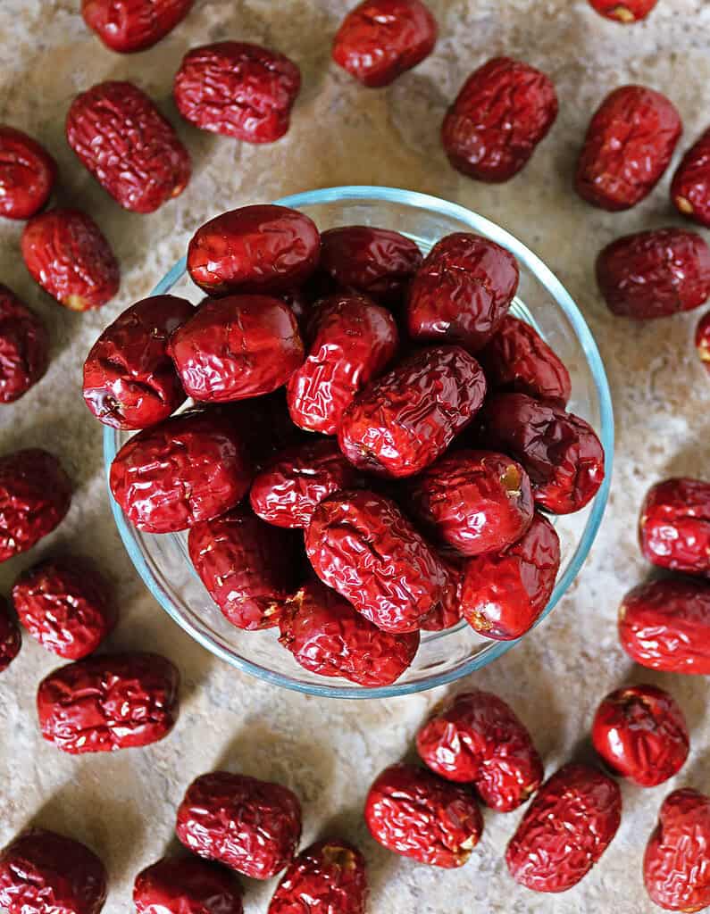 Chinese Jujube fruit in a bowl.