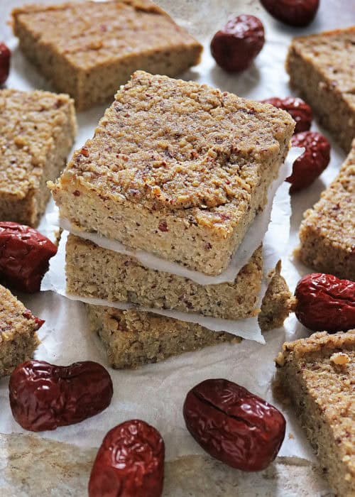 Jujube Quinoa Bars