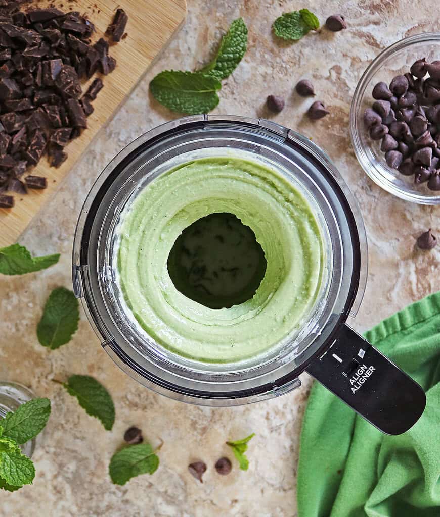 Naturally green color mint ice cream