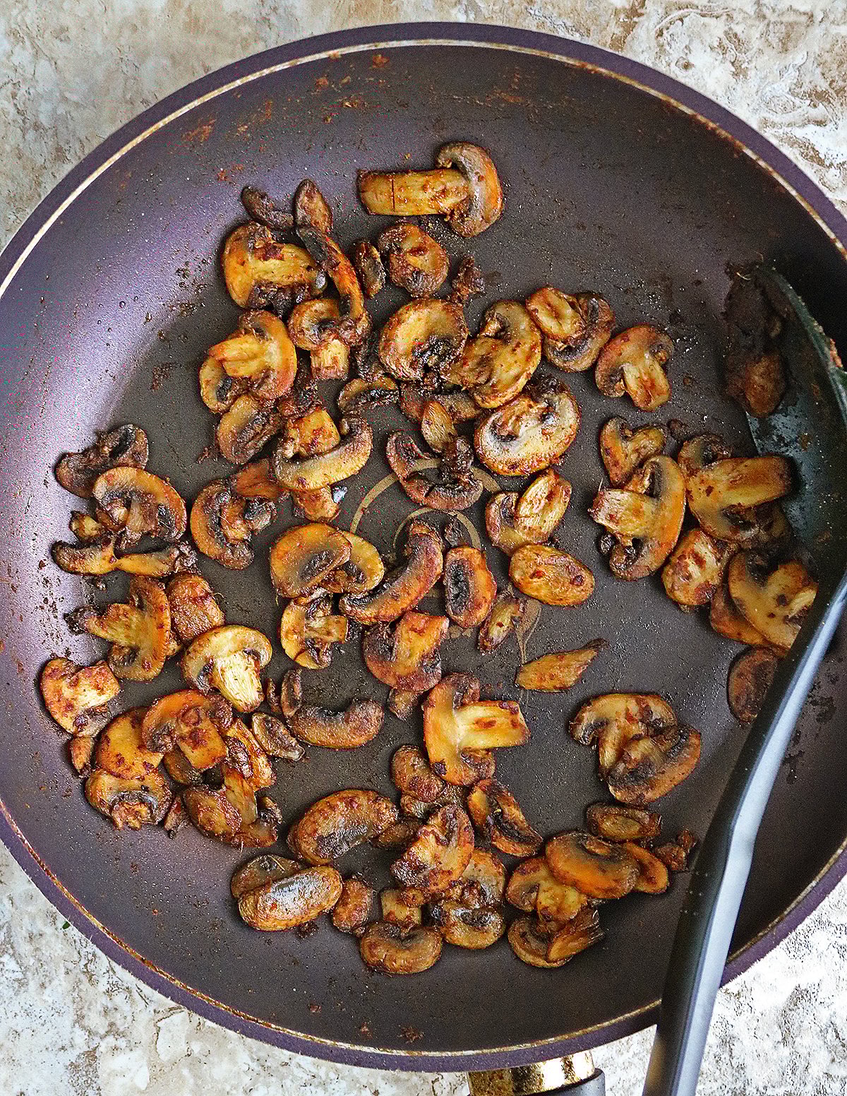 12 oz of mushrooms cooked down to a few tablespoons