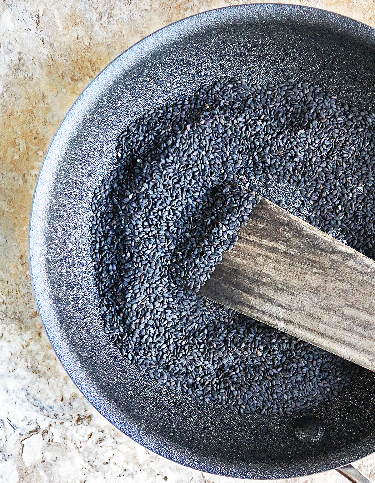 toasting black sesame seeds