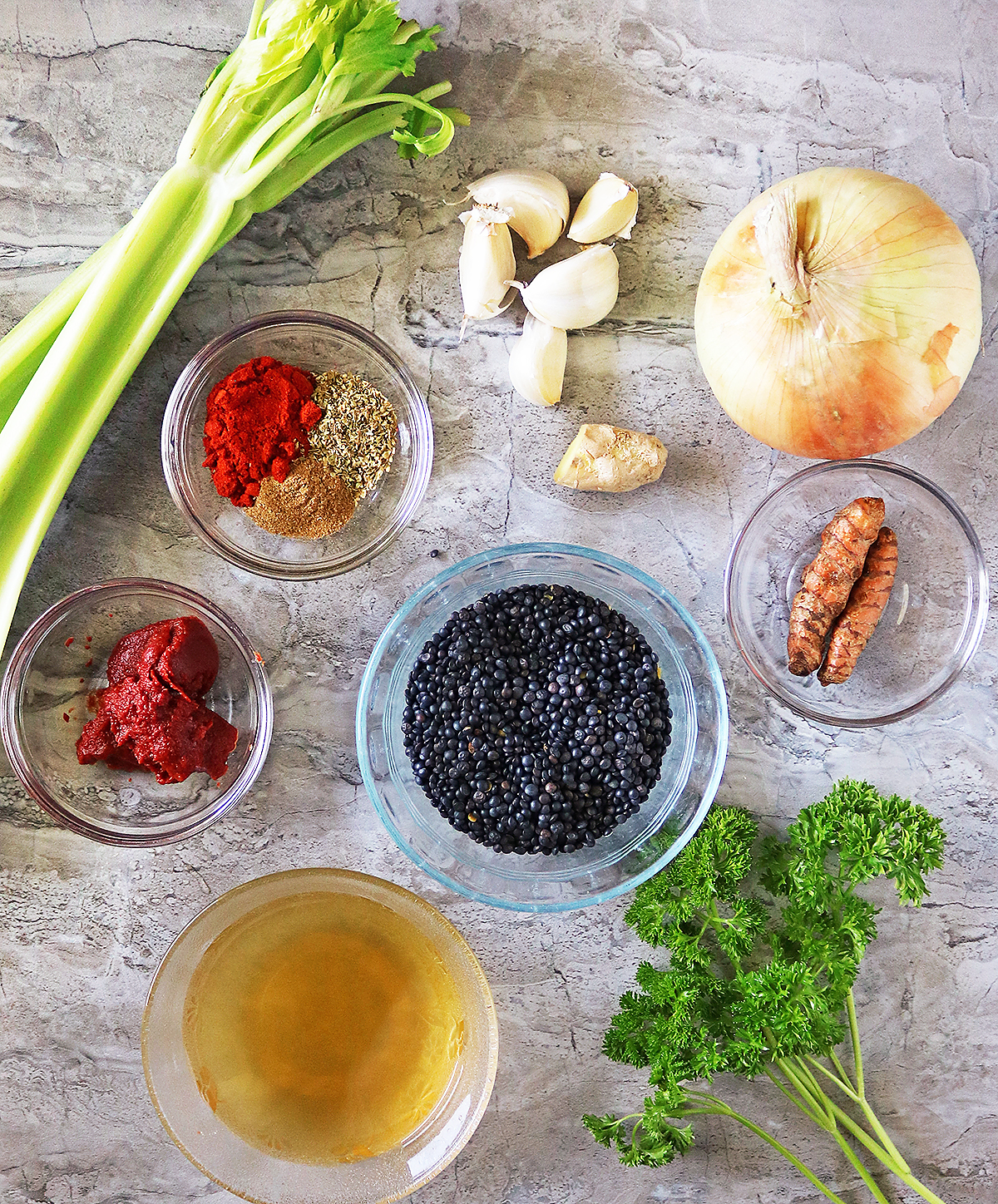 12 Ingredients to make black lentil soup