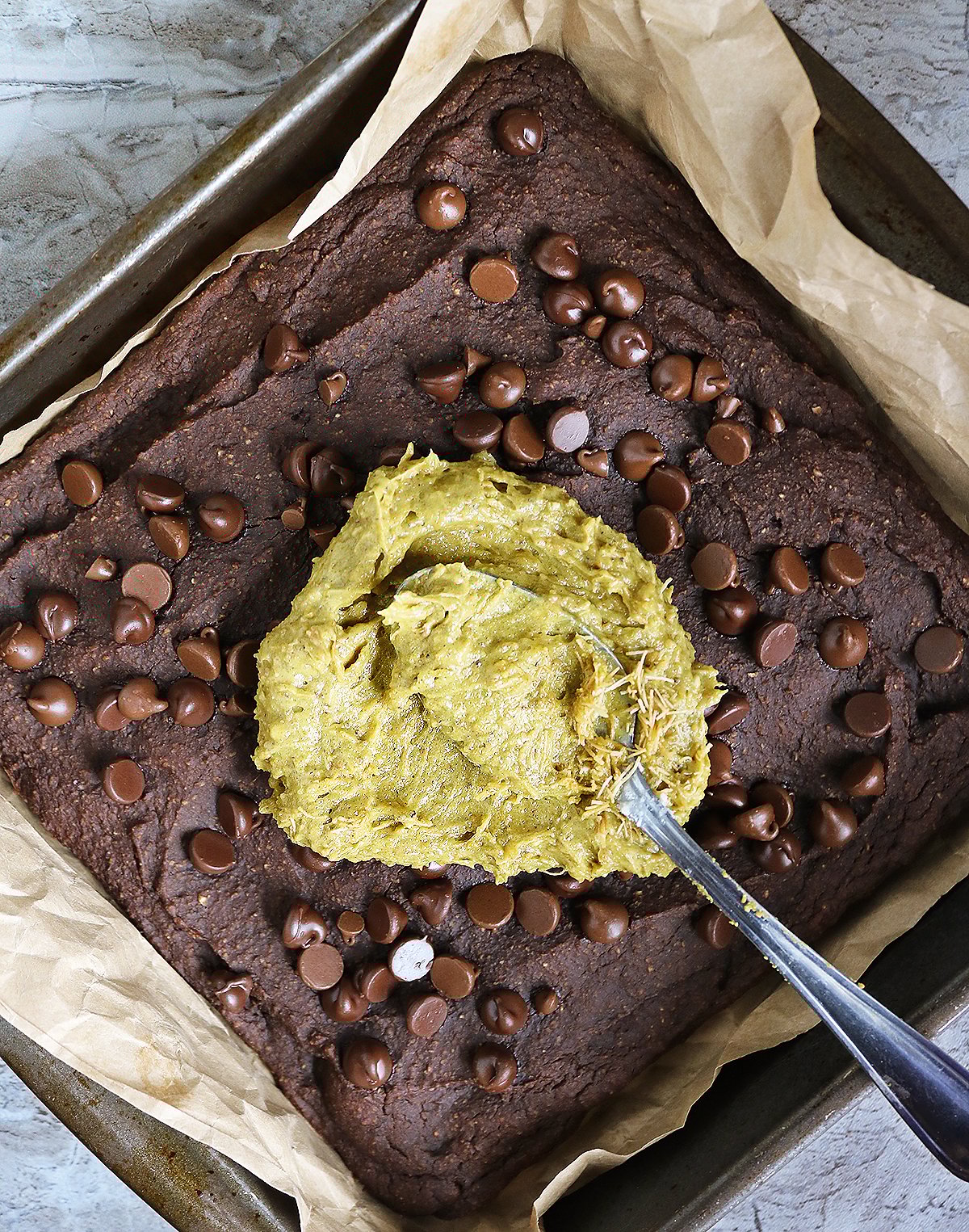 Adding pistachio kataifi layer onto blended baked oatmeal