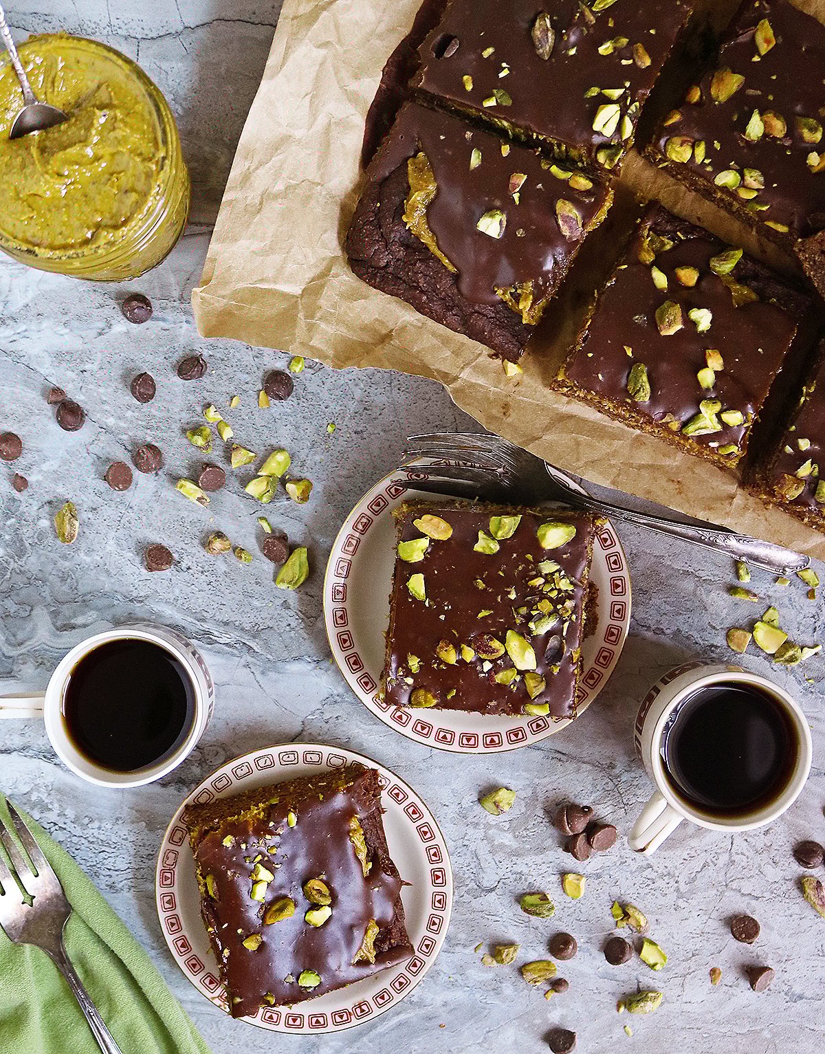 Delicious Dubai chocolate blended baked oatmeal