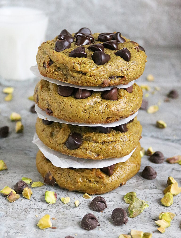 Refined sugar free pistachio butter chocolate cookies