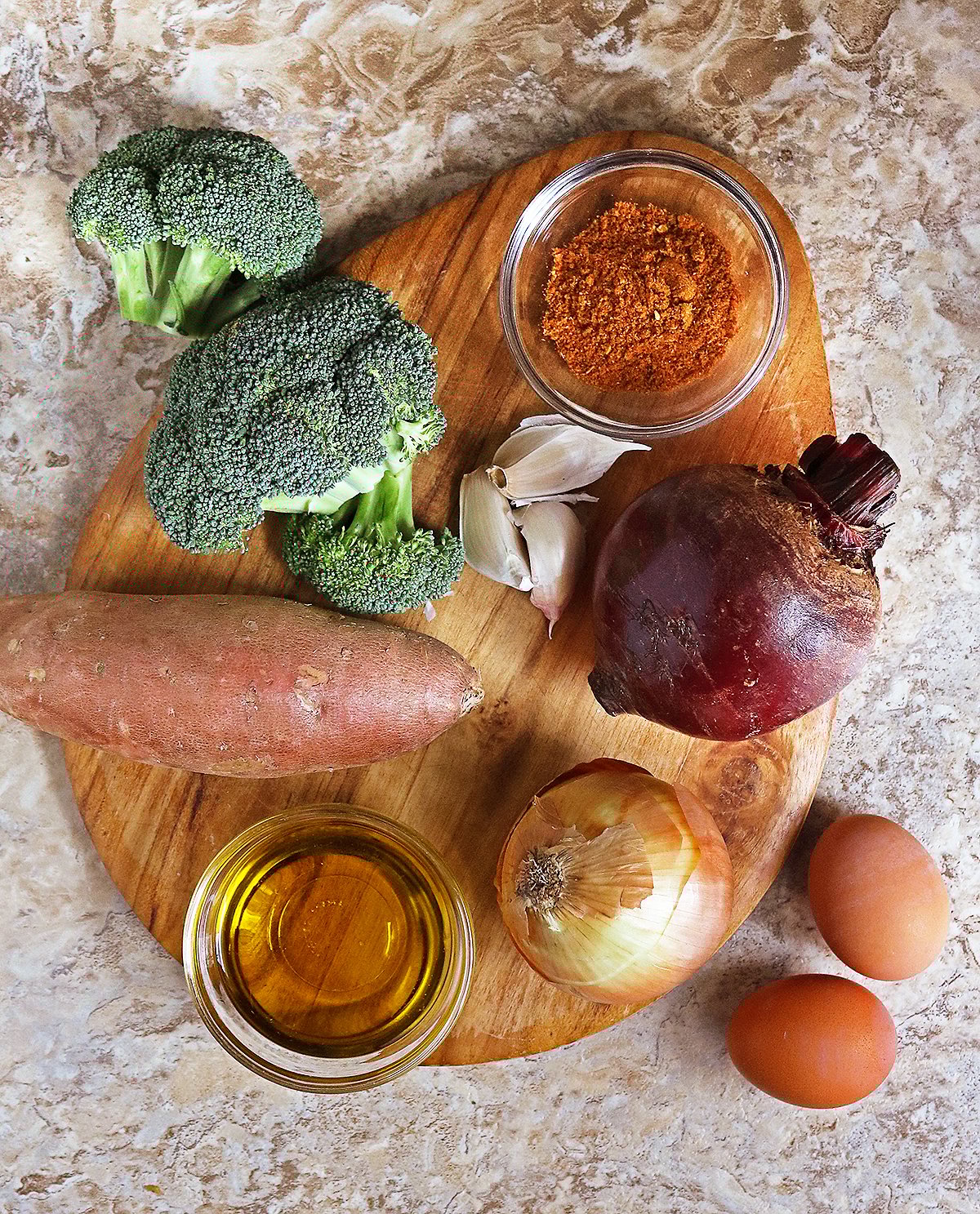 8 ingredients needed to make this Easy Oven Roasted Vegetable Salad with Egg