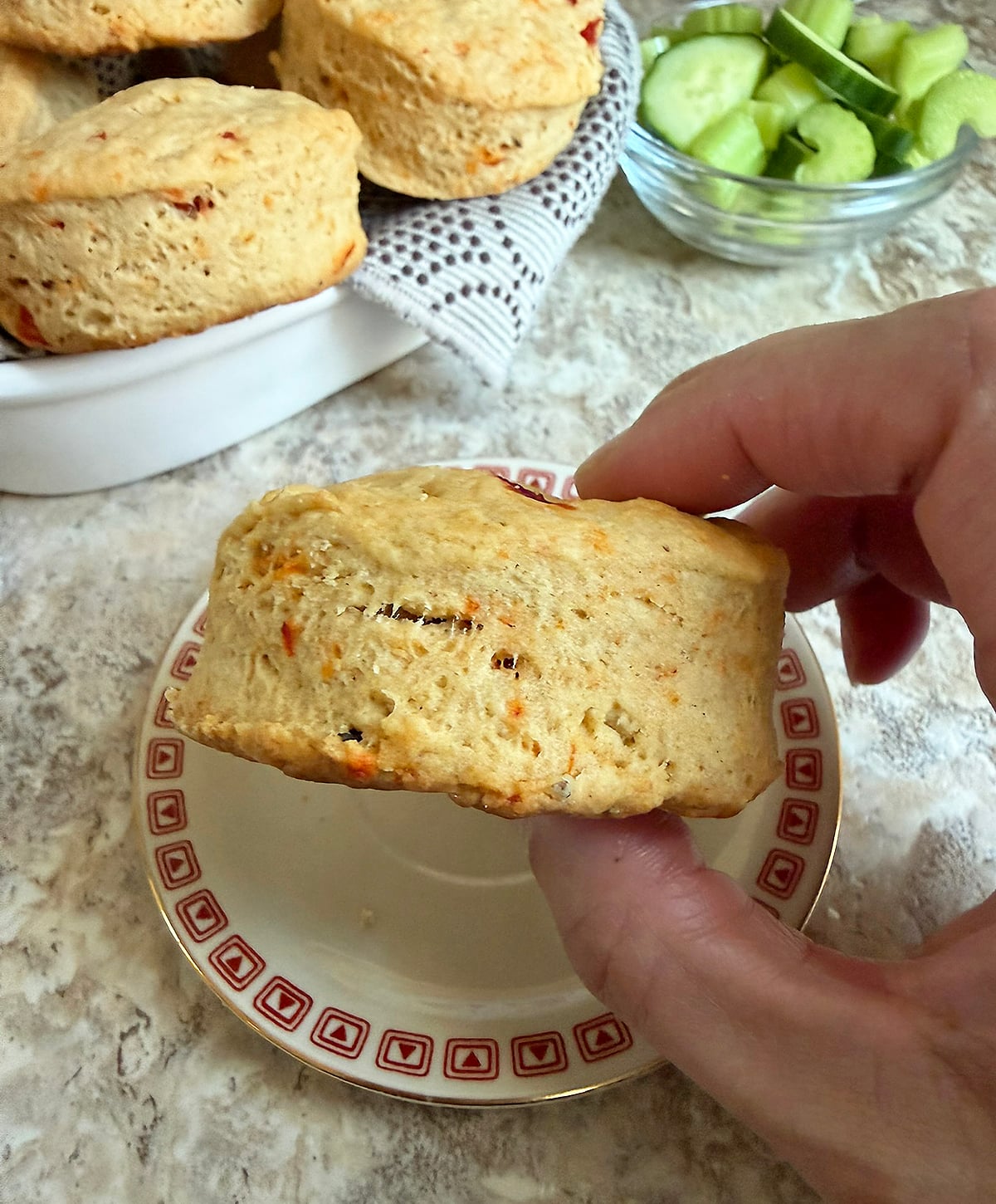 Easy hummus biscuits