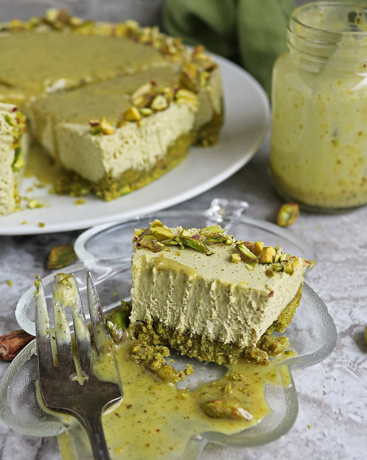Delicious Pistachio Cheesecake sugar-free