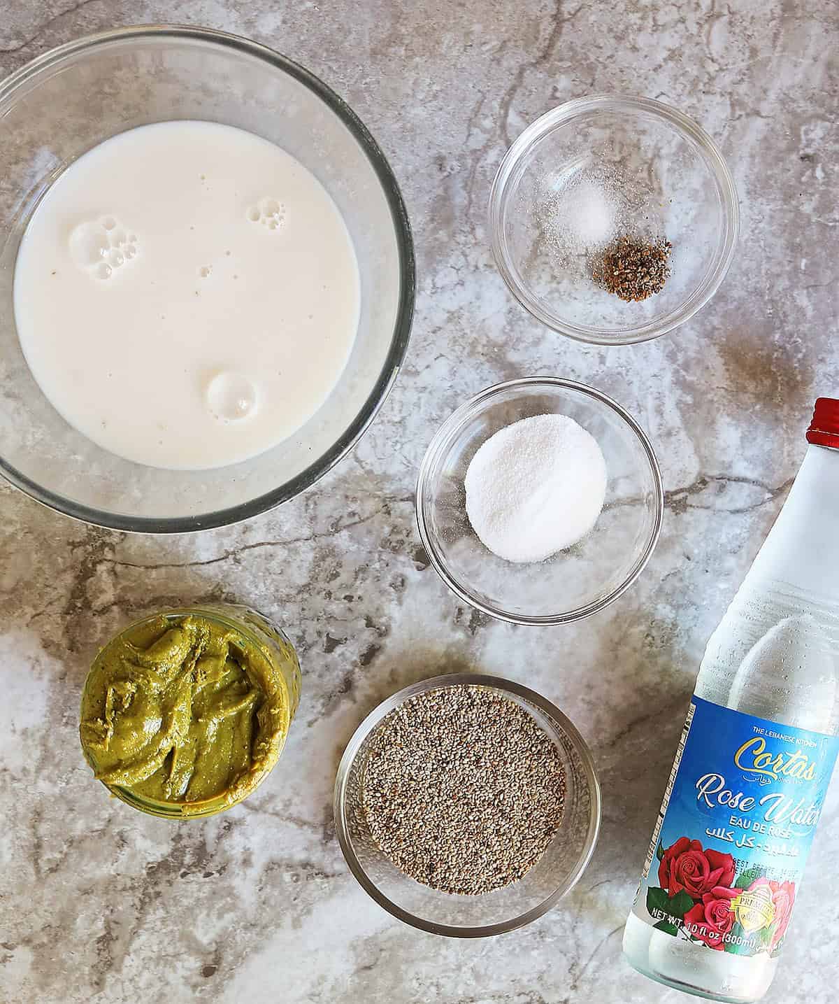7 Ingredients needed to make this middle eastern chia pudding.