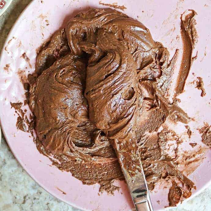 The Easiest Small-Batch Dairy-Free Chocolate Frosting (No Mixer Required!)