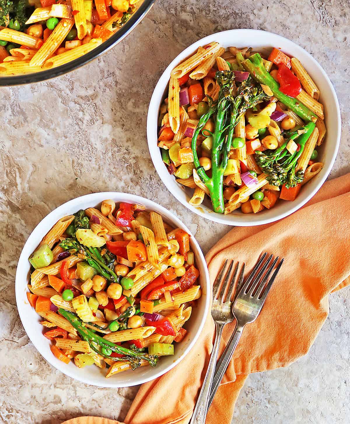 Easy Pasta Salad with Chickpeas