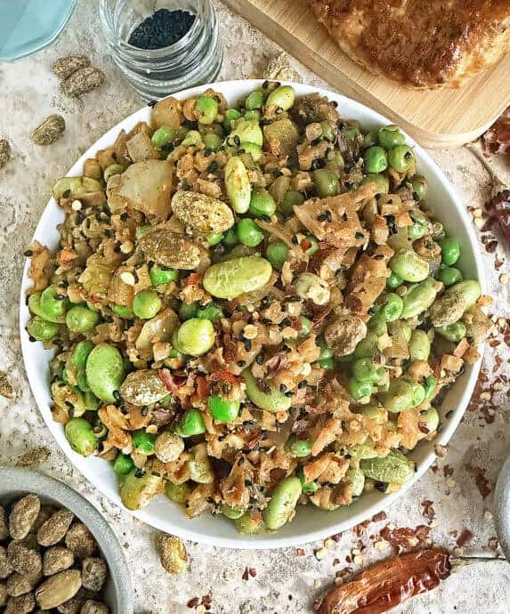 25 minute Pistachio Edamame Salad with Black Sesame and Peas