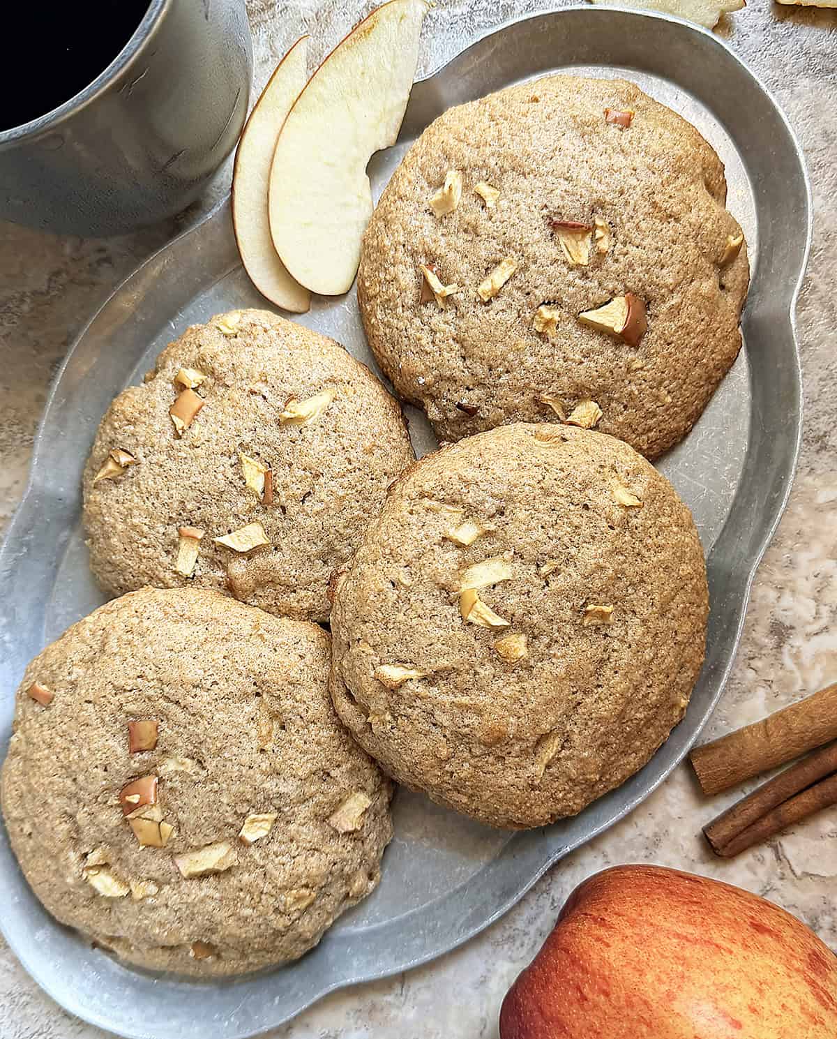 Ceylon cinnamon apple muffin tops