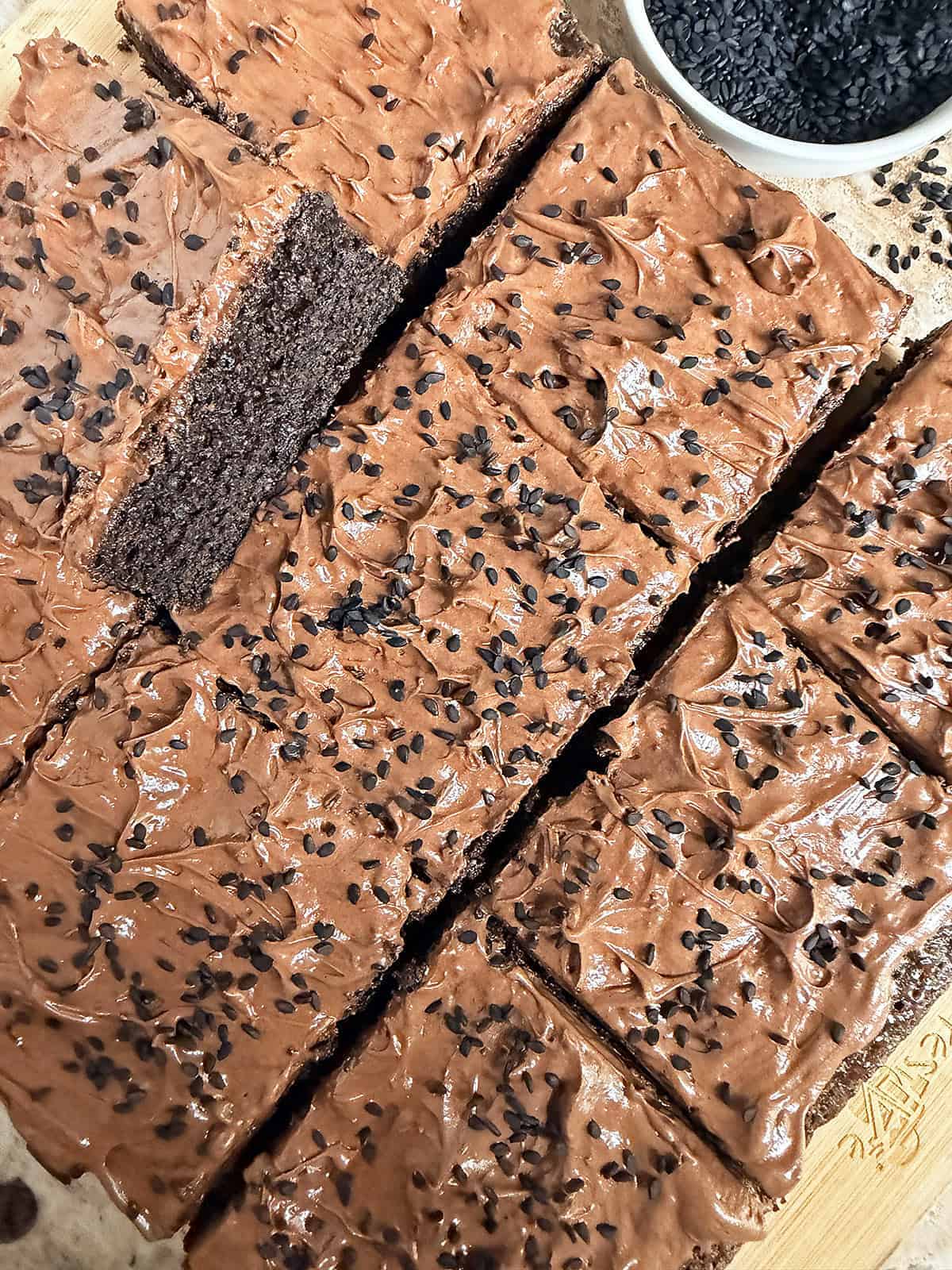 delicious black sesame chocolate cake