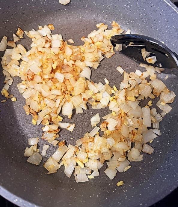 sauteing onions ginger garlic